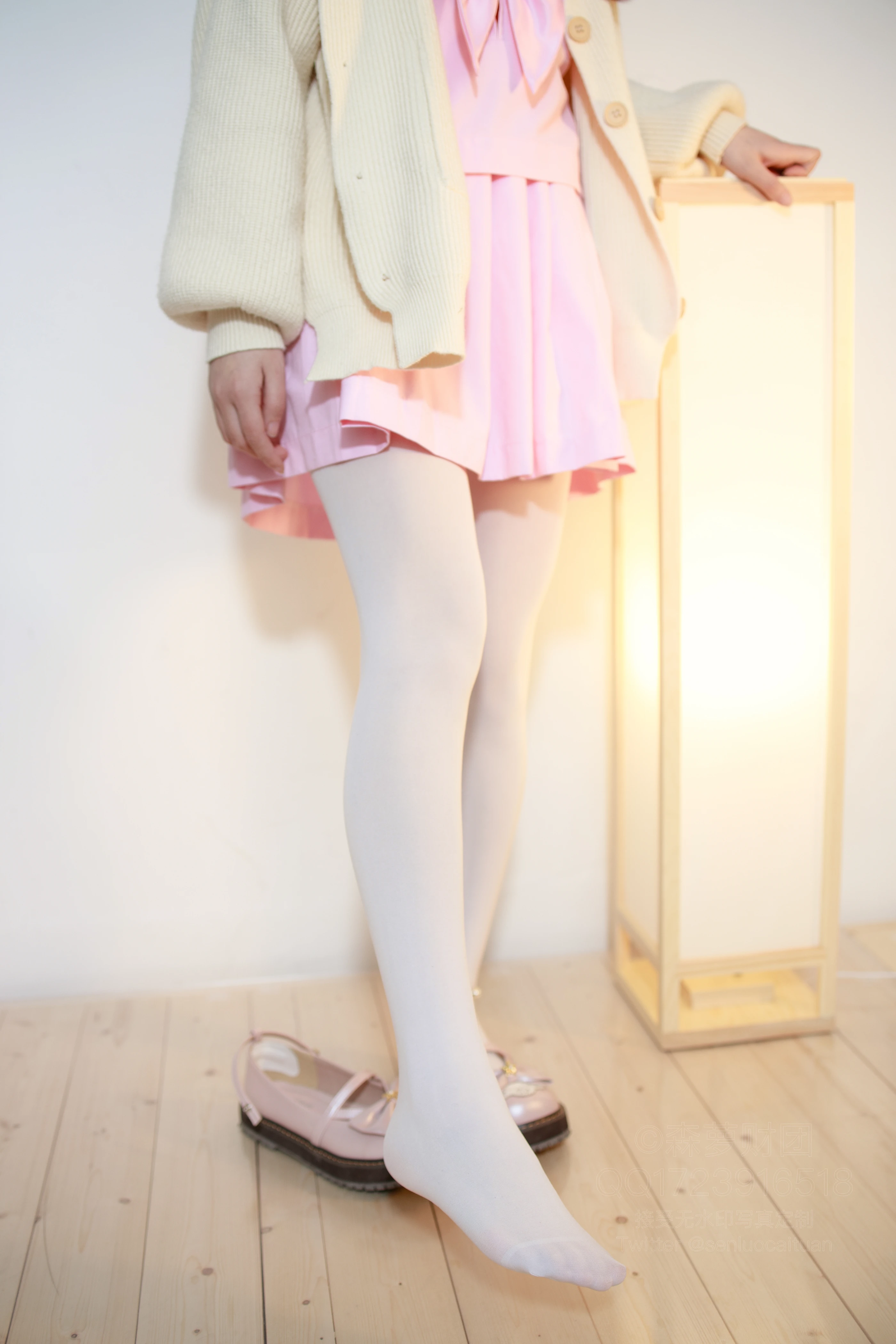 森萝财团 [X-059] 萝莉白丝80D [97P 1V]插图1